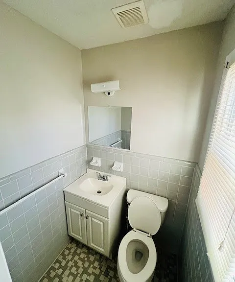 423 Highland Ave #B — Photo 4