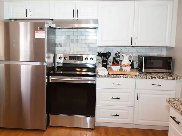 105 N Prindle Ave — Photo 17