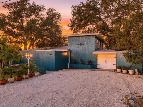 4720 WELCH CAUSEWAY, ST PETERSBURG, FL 33708