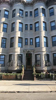 Rented by Townsley & Gay, LLC | media 26