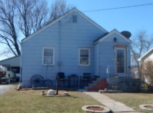206 W Main St, Seymour, IA 52590