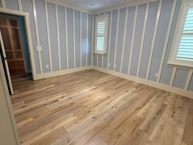 154 Delbert Ln — Photo 17
