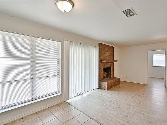 4th image of 824 Kelley Dr