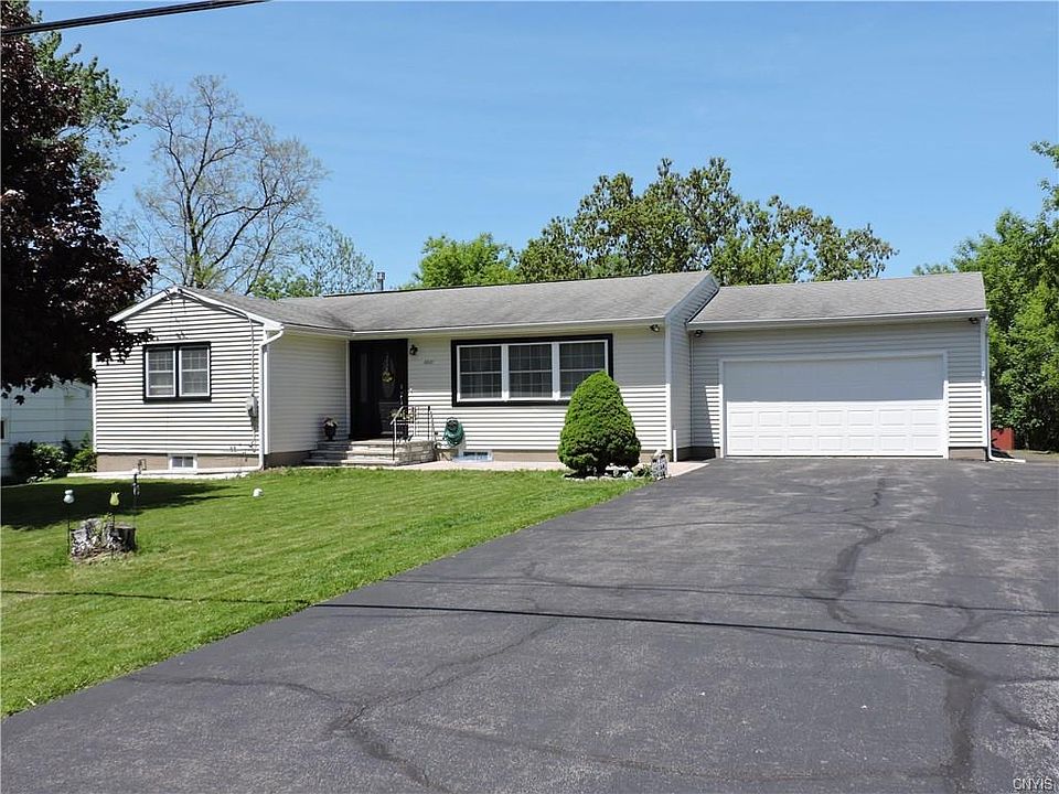 1st image of 4641 Brookhill Dr N
