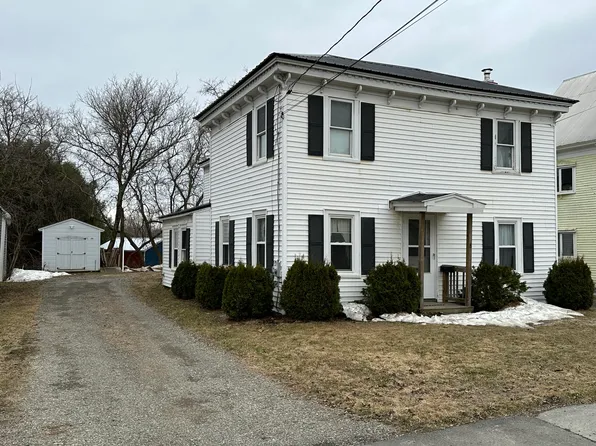 8 Smyrna Street, Houlton, ME 04730