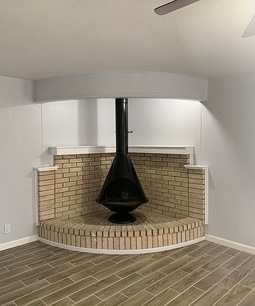 2nd image of 138 Meadow Trail Dr