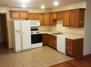 5573 N Brown Ln, Ozark, MO 65721