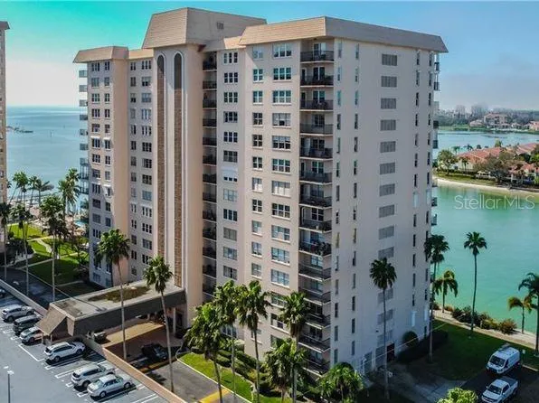 5220 Brittany Dr S APT 1303, Saint Petersburg, FL 33715