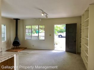817 N Voluntario St #A, Santa Barbara, CA 93103