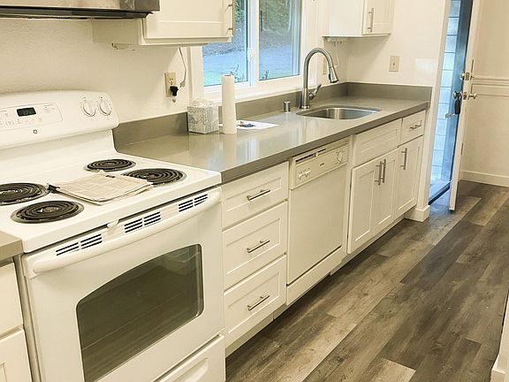 3rd image of 3624 105th St NW Unit A