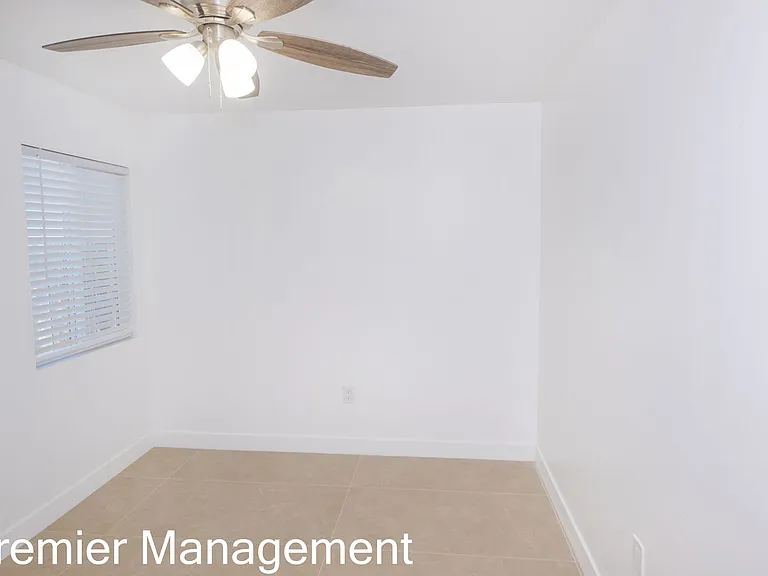 605-609 Prescott Ave — Photo 12