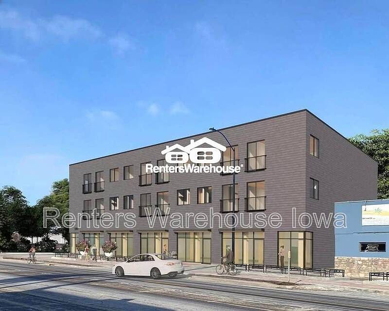 1st image of 2701 Ingersoll Ave Unit 207