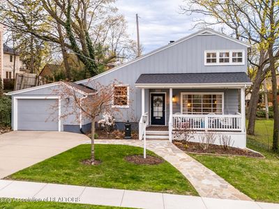 303 Chesterfield Pkwy, East Lansing, MI, 48823