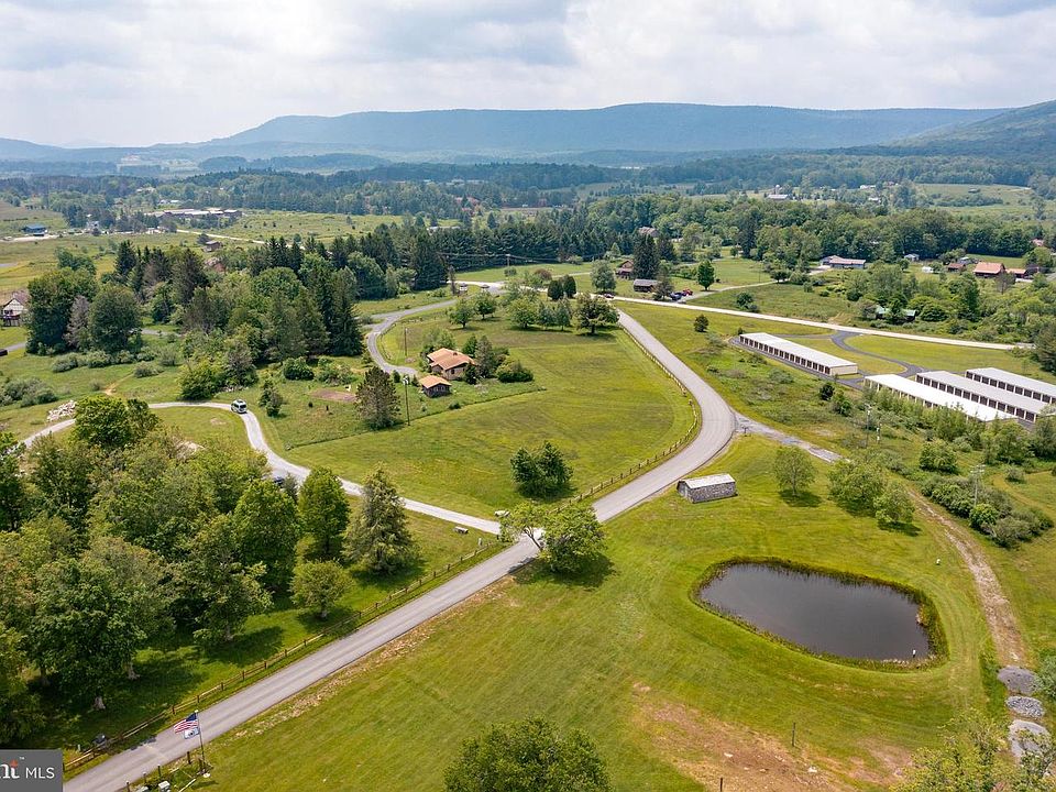 1st image of 15 Cessna Ln