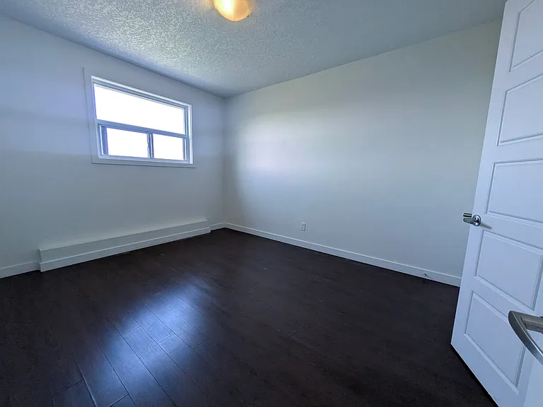 169 Lancaster St W #403 — Photo 12