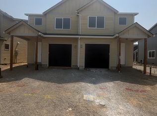 572 Spring Blvd, Woodburn, OR 97071