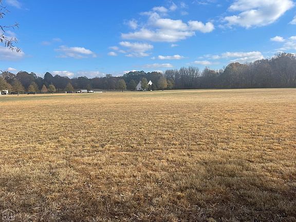 5th image of 135 County Road 7185