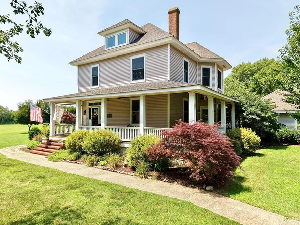 2453 Sand Hill Dr, Cape Charles, VA 23310