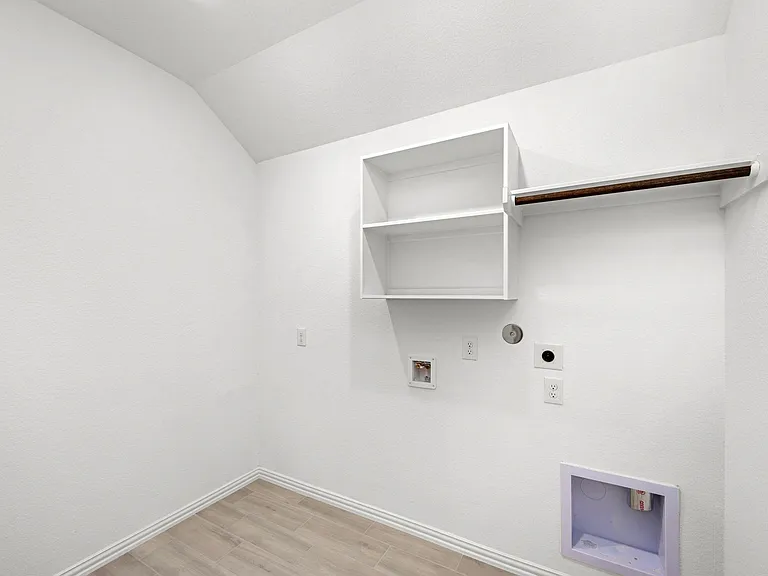 4910 Penton Meadow Ln — Photo 8