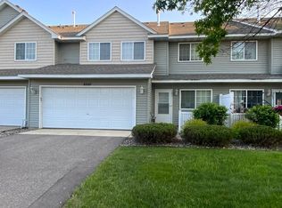 2557 Yellowstone Dr #71, Hastings, MN 55033