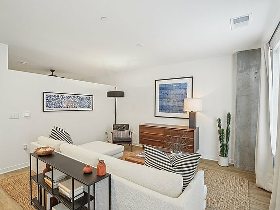 Via Studio Living Room