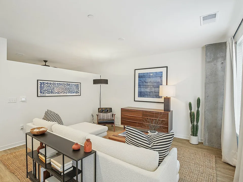 Via Studio Living Room
