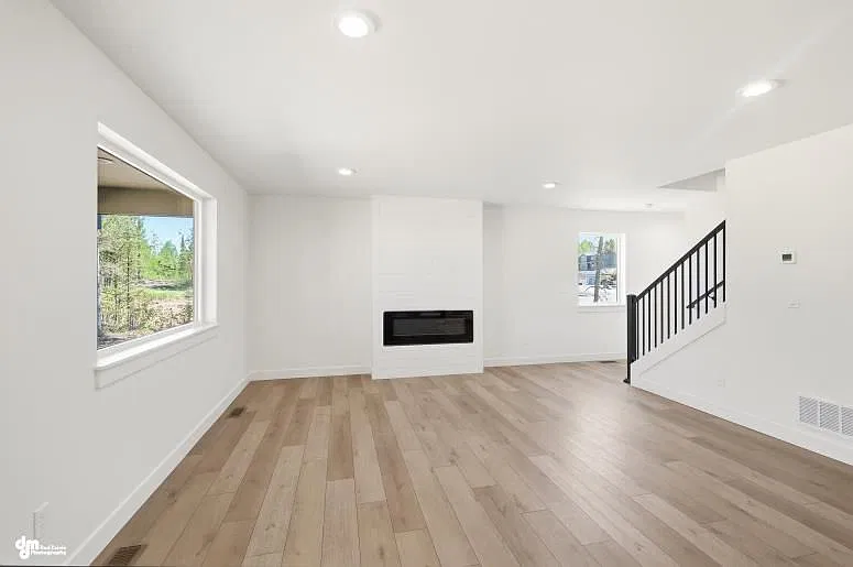 3 bed, 2.5 bath, 1588 sqft, $2,600 — Photo 4