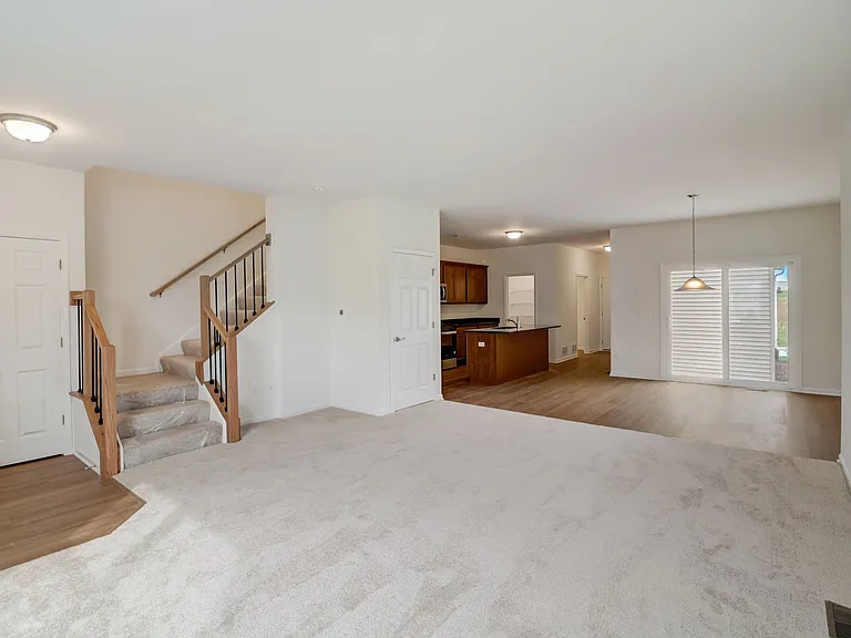 *This photo is a sample of the interior of this floor plan. Finishes may differ in actual home based on the selections.