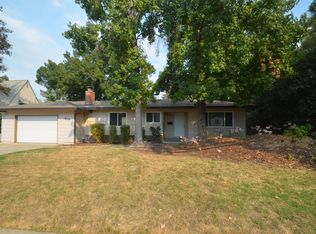 3114 Walnut Ave, Carmichael, CA 95608