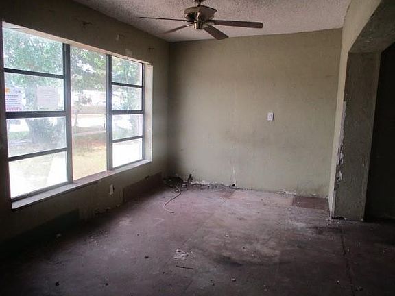2nd image of 1770 NW 25th Avenue