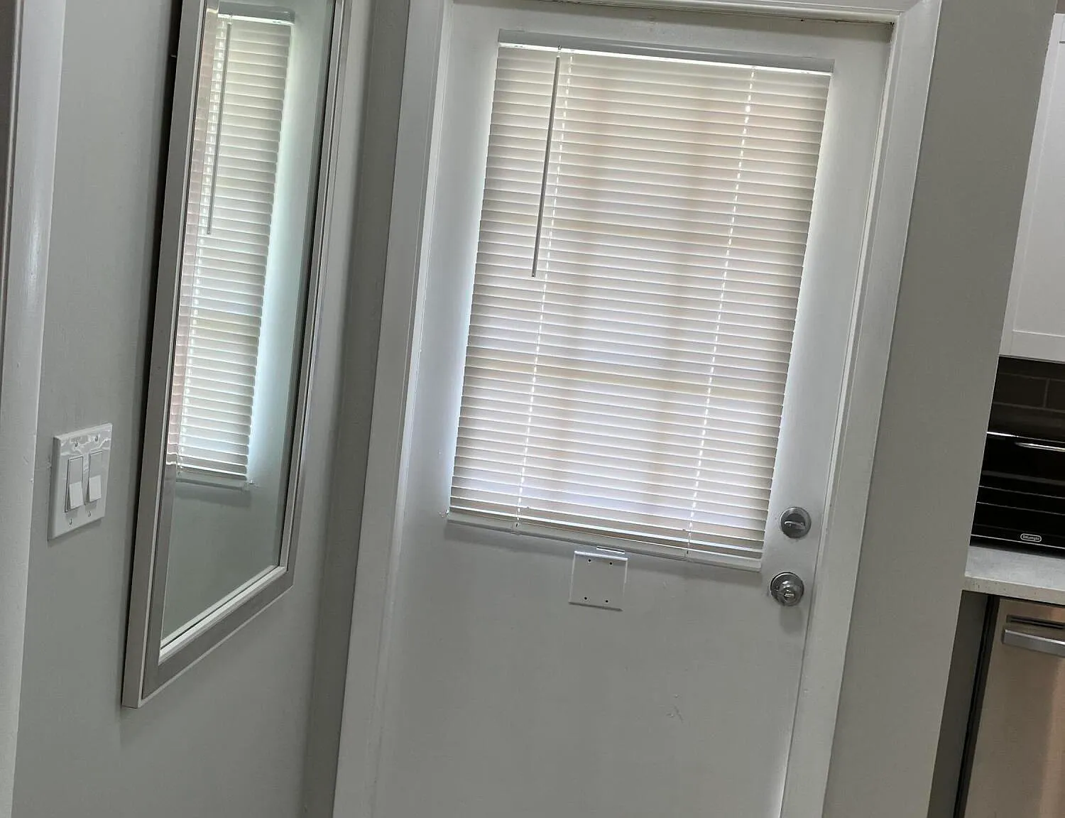 1 bed, 1.0 bath, 790 sqft, $1,750 — Photo 3