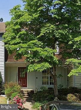 1st image of 7688 Sheffield Village Ln