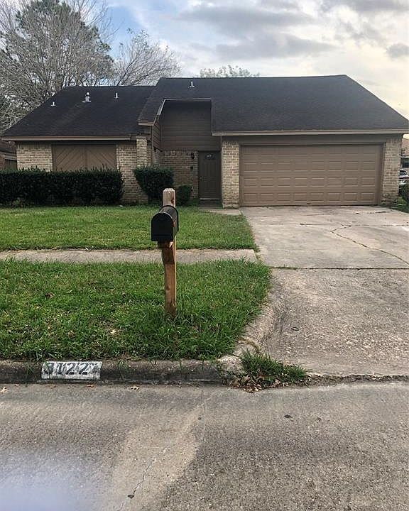 1st image of 3122 Cherry Creek Dr