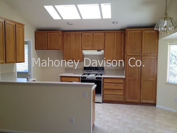 4th image of 108 Aguirre Way