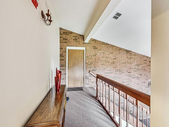 3rd image of 1029 Deerfield Pl #1029