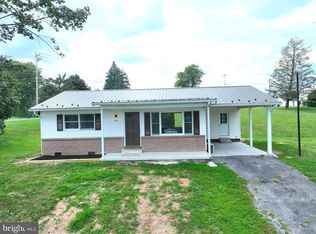 31 E Ridge Loop Rd, Romney, WV 26757