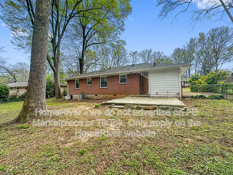 506 Shady Ln — Photo 18