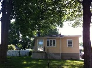 105 Park Way, Edison, NJ 08817