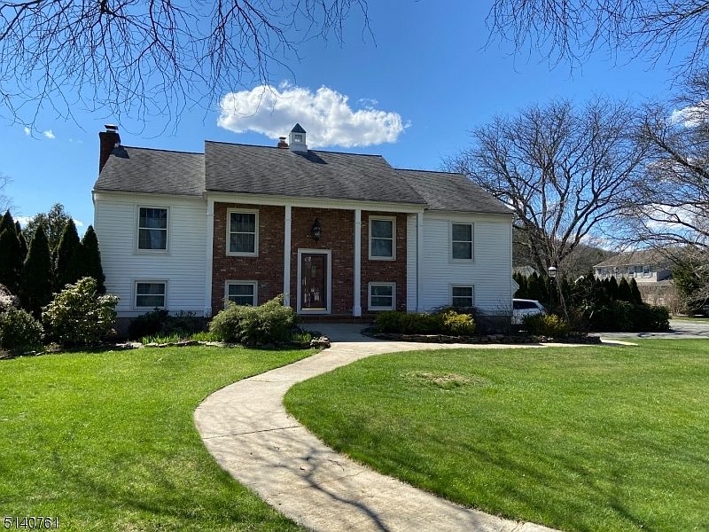 133 W Parkway, Pompton Plains, NJ 07444 Zillow