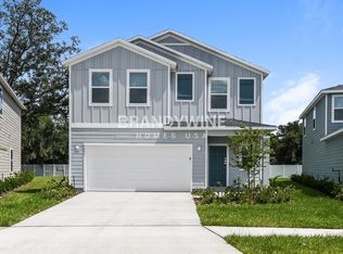 2893 Grand Finale St, Green Cove Springs, FL 32043