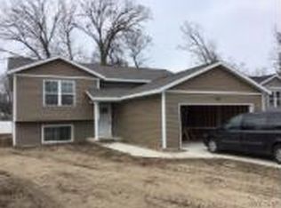 3983 Burlingame Ave SW, Wyoming, MI 49509