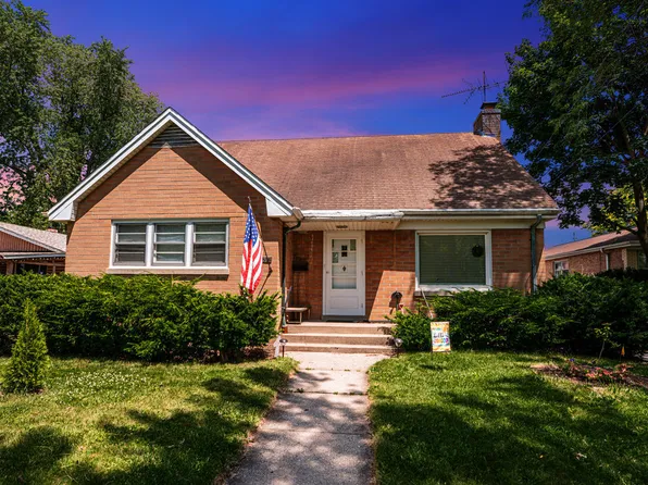 12757 Mozart St, Blue Island, IL 60406