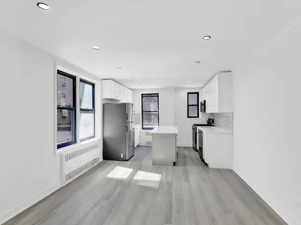 61 Oliver Street image 5 of 26