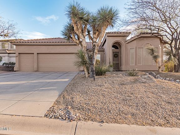 3rd image of 7627 E SANDIA Circle