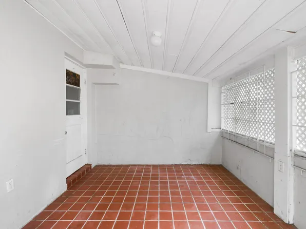 725 40th Street, West Palm Beach, FL 33407