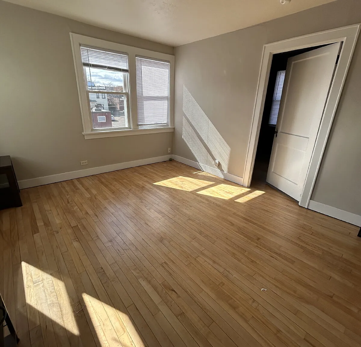 1 bed, 1.0 bath, $760 — Photo 3