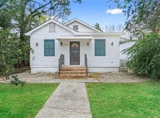 3421 W Metairie Ave N, Metairie, LA 70001