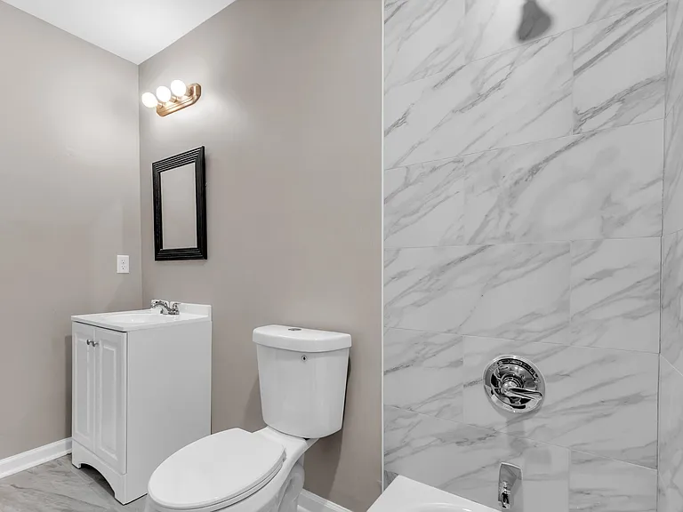 3480 Vernon Ave — Photo 12