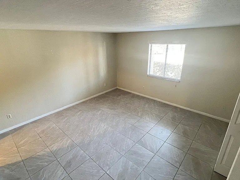2130 Forest Knoll Dr NE #108 — Photo 12