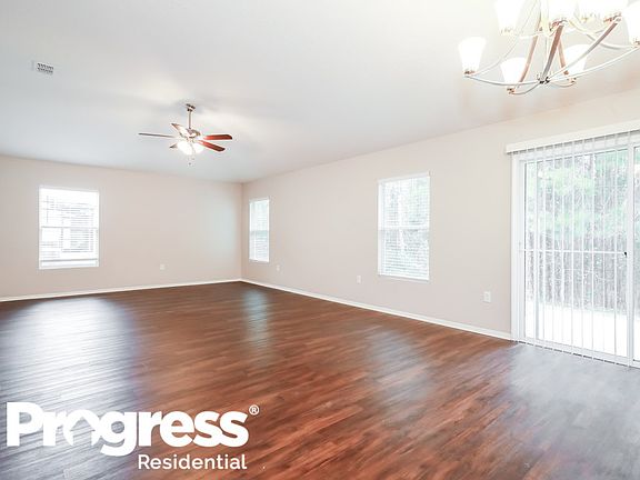 5th image of 11750 Silver Hill Dr